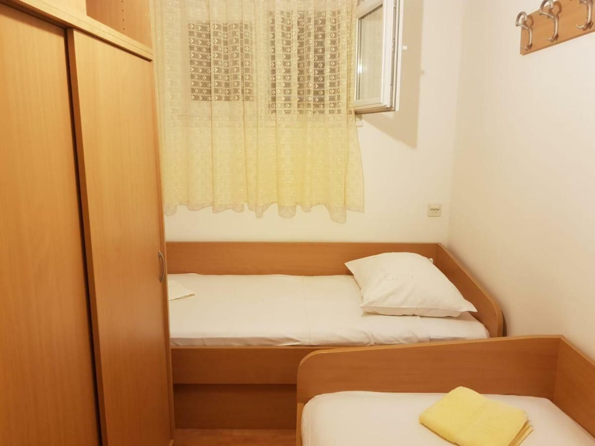 Apartman Nino Donji Okrug  エクステリア 写真